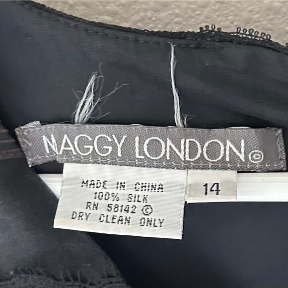 Vintage Maggy London striped silk sheath lace Whimsigoth goth Gothic emo Y2K 14 - Picture 13 of 13